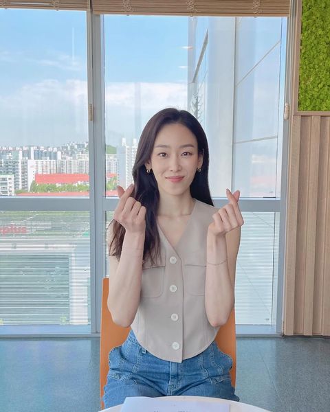 Seo Hyun-jin image-3